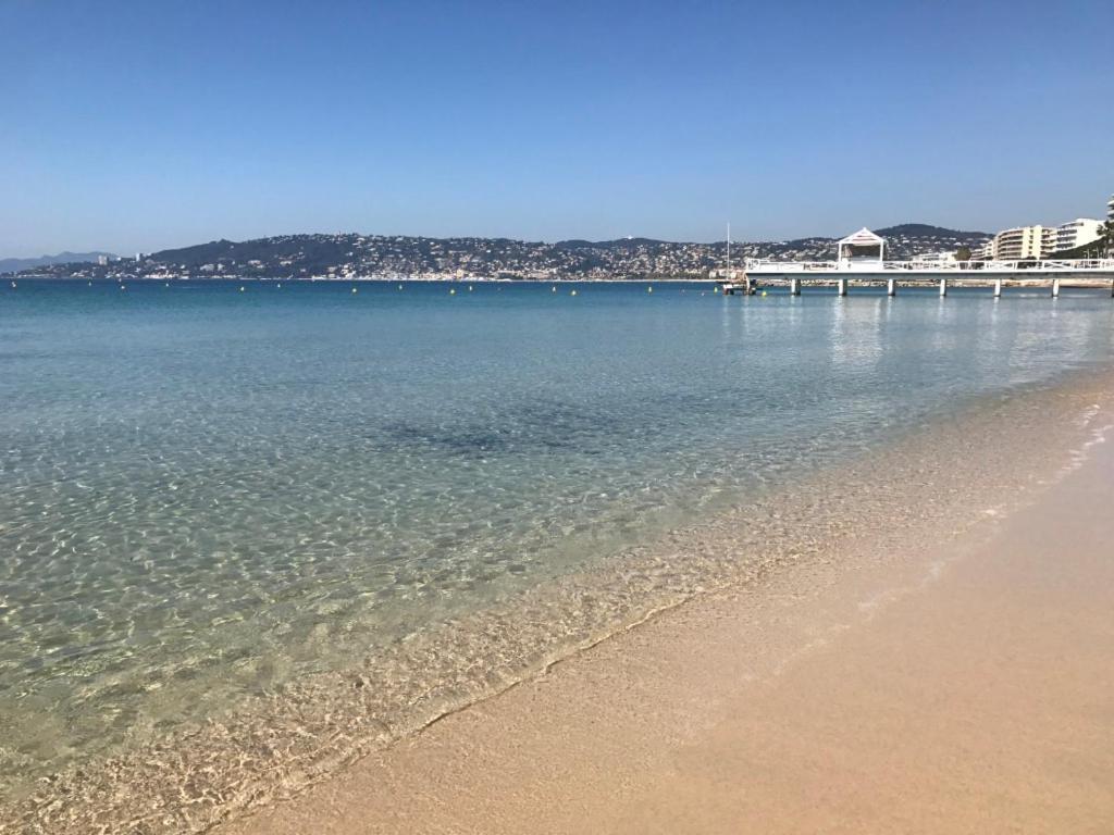 אנטיב Beau Studio Centre Juan Les Pins A 300M Des Plages מראה חיצוני תמונה